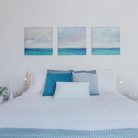 Luminoso Con Terrazzo Vicino All'universita' Apartamento *