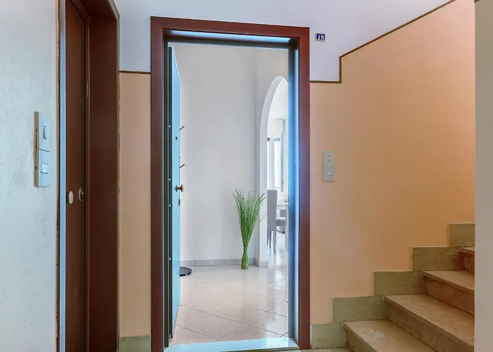 Appartamento Luminoso Con Terrazzo Vicino All'universita' Ferrara