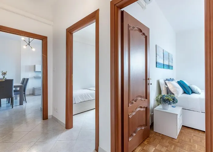 Luminoso Con Terrazzo Vicino All'universita' Appartamento Ferrara